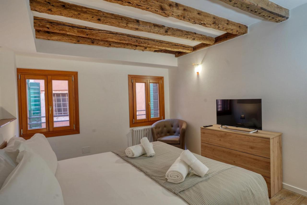 Ecco Suites Apartments Venice Exterior photo