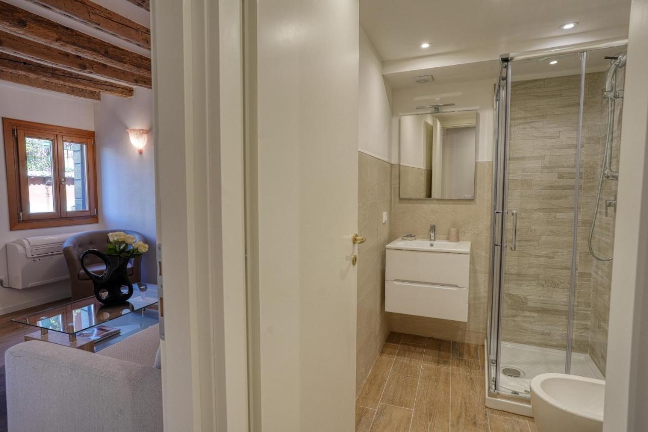 Ecco Suites Apartments Venice Exterior photo