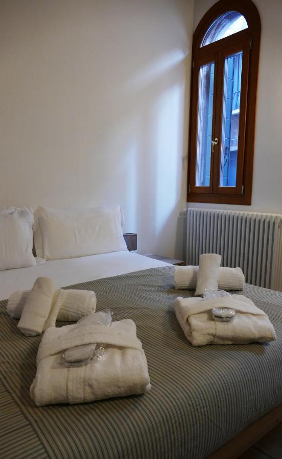 Ecco Suites Apartments Venice Exterior photo